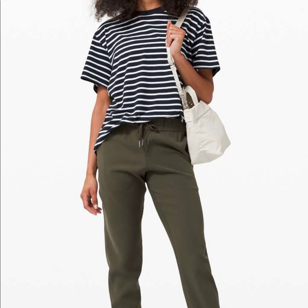 Lululemon All yours boyfriend Tee size 2